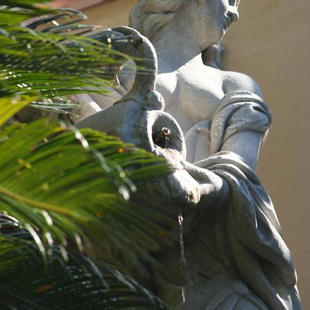 Goble Palms Guest Lodge & Urban Retreat Durban Exterior photo